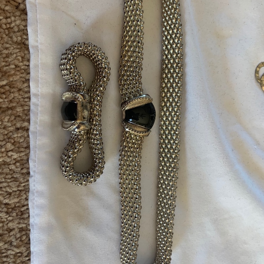 Jewelry - Picture 15 of 16